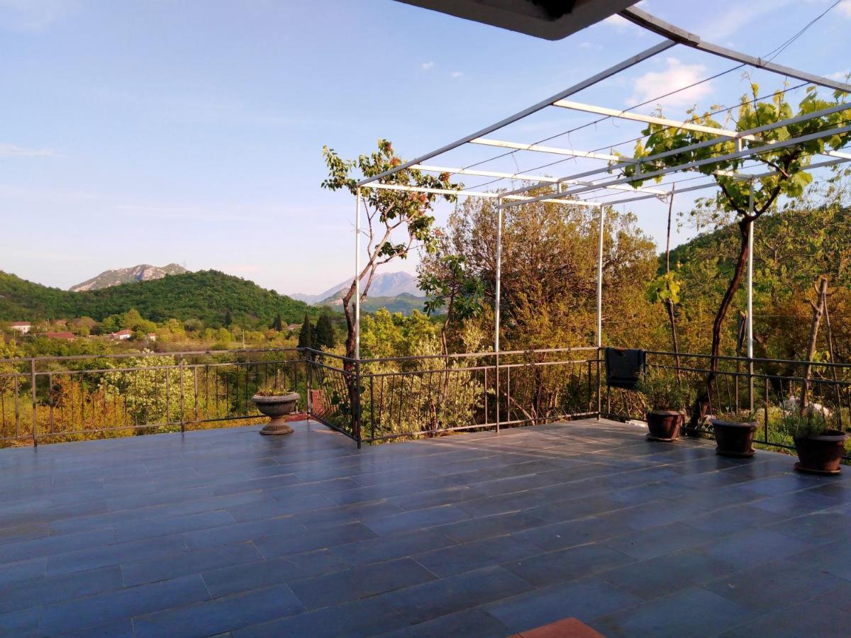 Country House "Lipa" Komarno Virpazar Kültér fotó